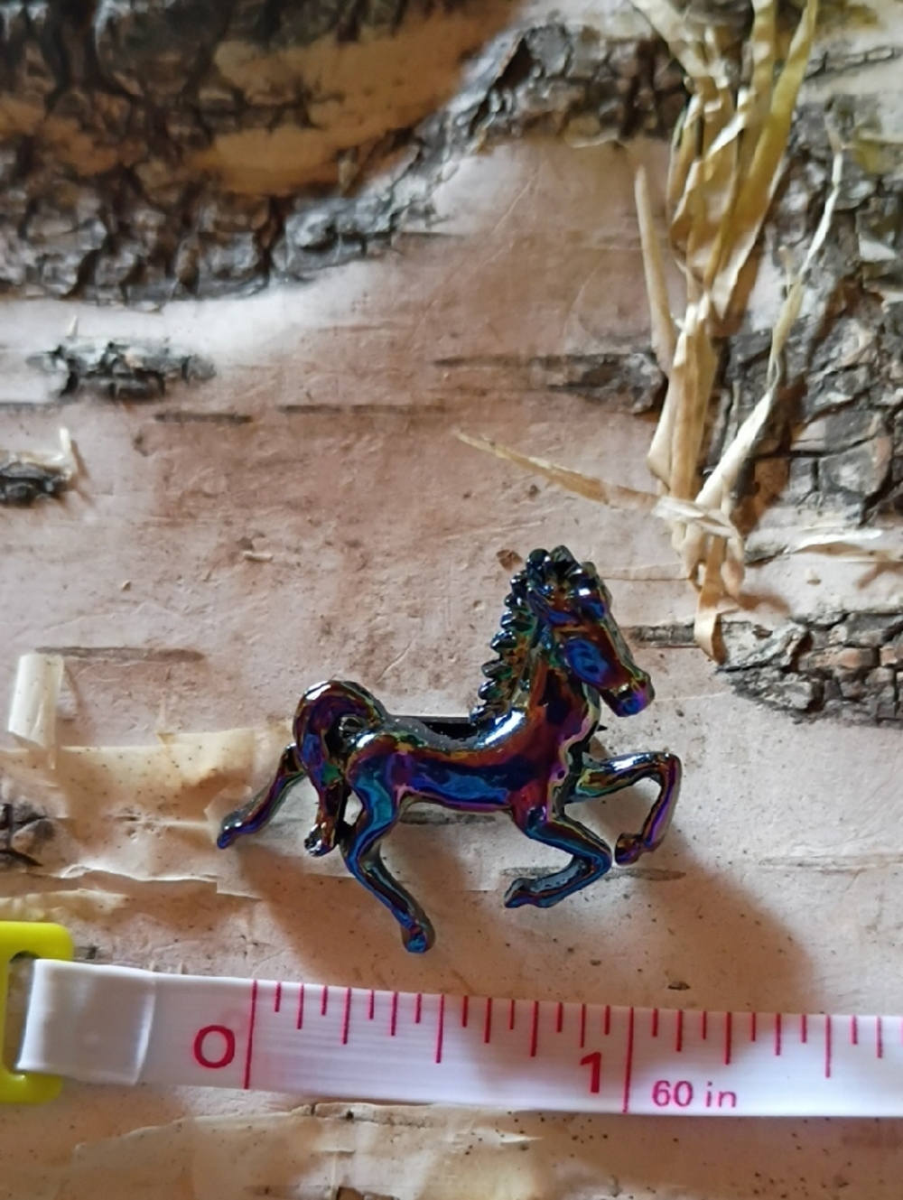 Iridescent Rainbow Metallic Horse Pin - Picture 6 of 7